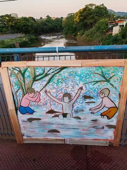 Imagem descritiva da notícia Intervenção artística chama atenção para o Rio Paraopeba