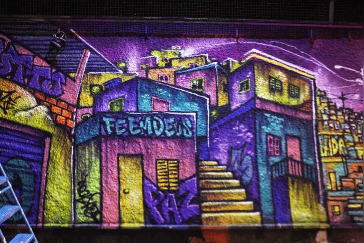 Imagem ilustrativa da imagem Beco na Lapa vira grande museu de arte urbana a céu aberto do Rio