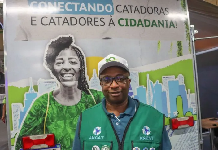 Imagem ilustrativa da imagem Catadores de recicláveis reivindicam pagamento fixo pela coleta