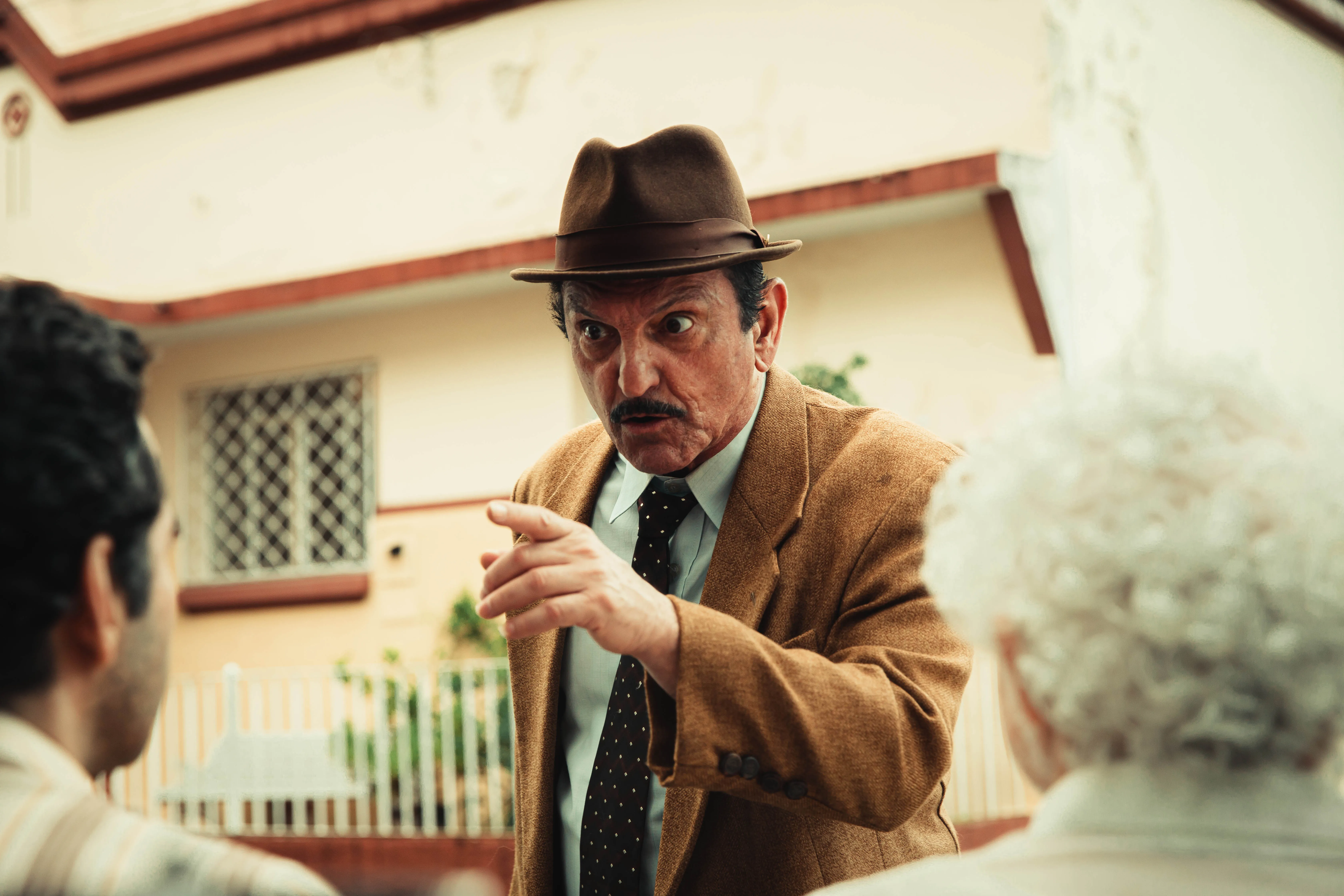 Imagem descritiva da notícia Filme revive Adoniran ao lado de personagens criados pelo sambista