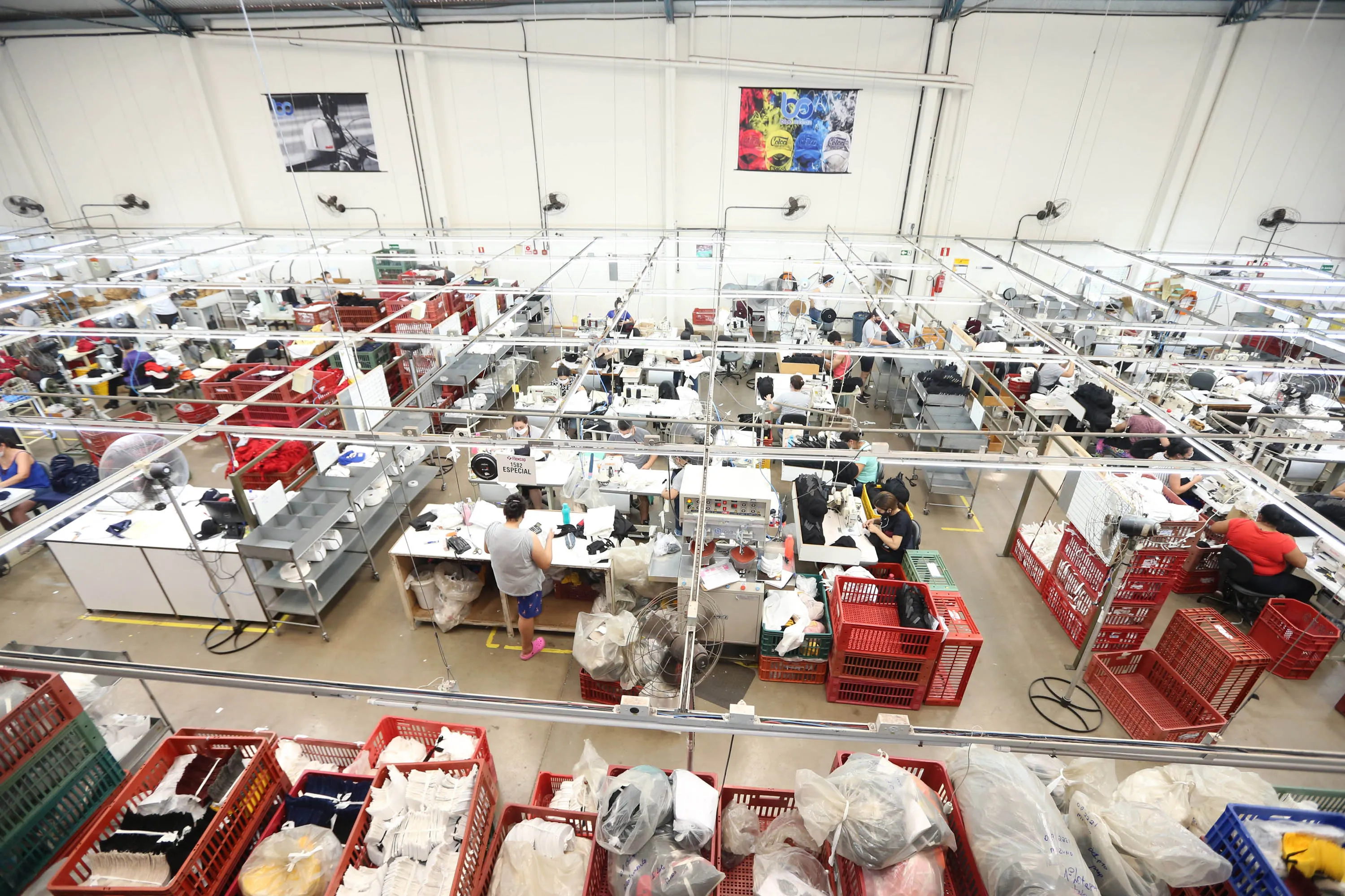 FEITO NO PARANA - Apucarana Capital do Bone.
Blue Ocean Confecções em Apucarana
05/10/2020 - Foto: Geraldo Bubniak/AEN