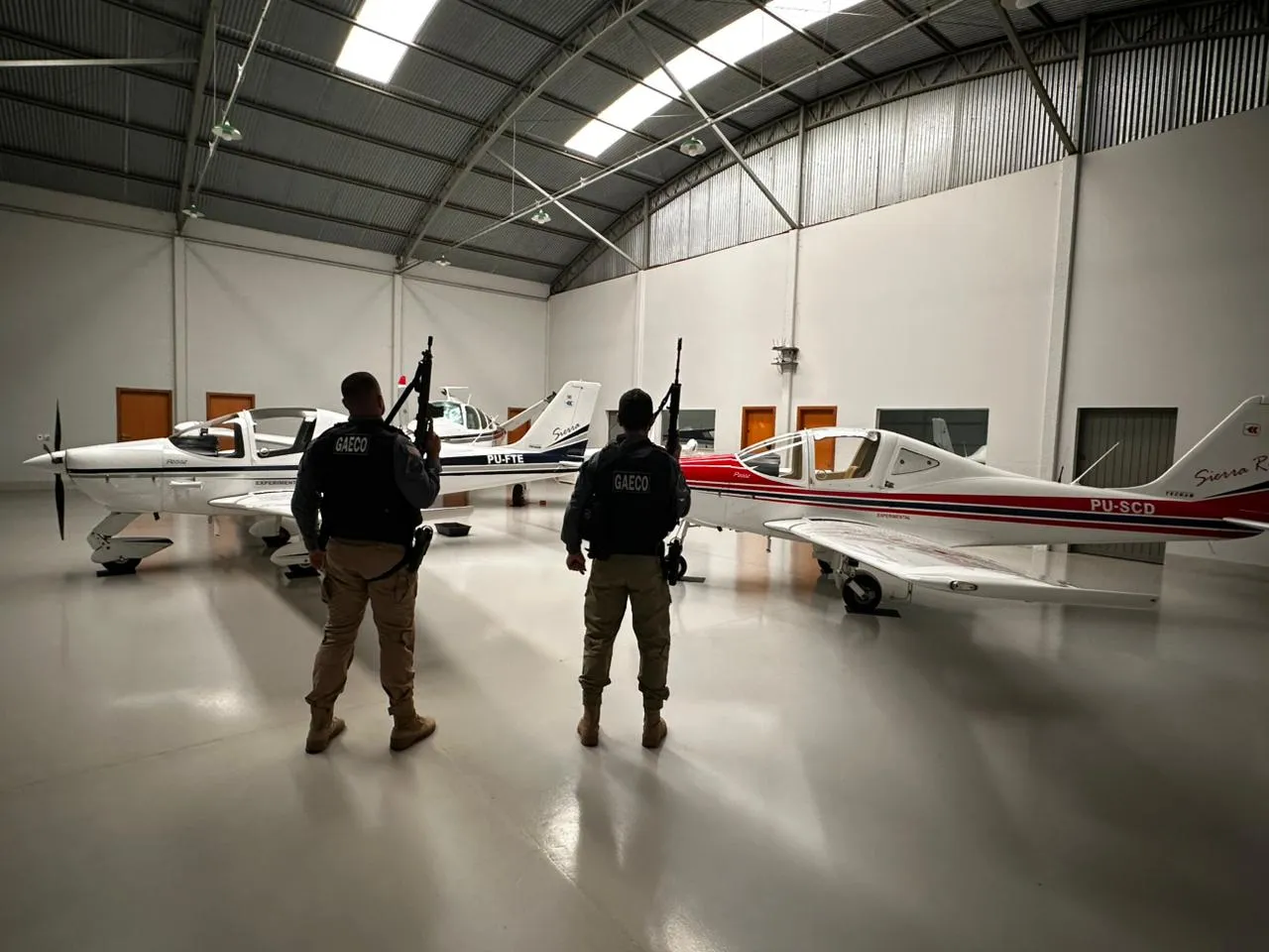 Gaeco realiza operação em Arapongas e Florianópolis