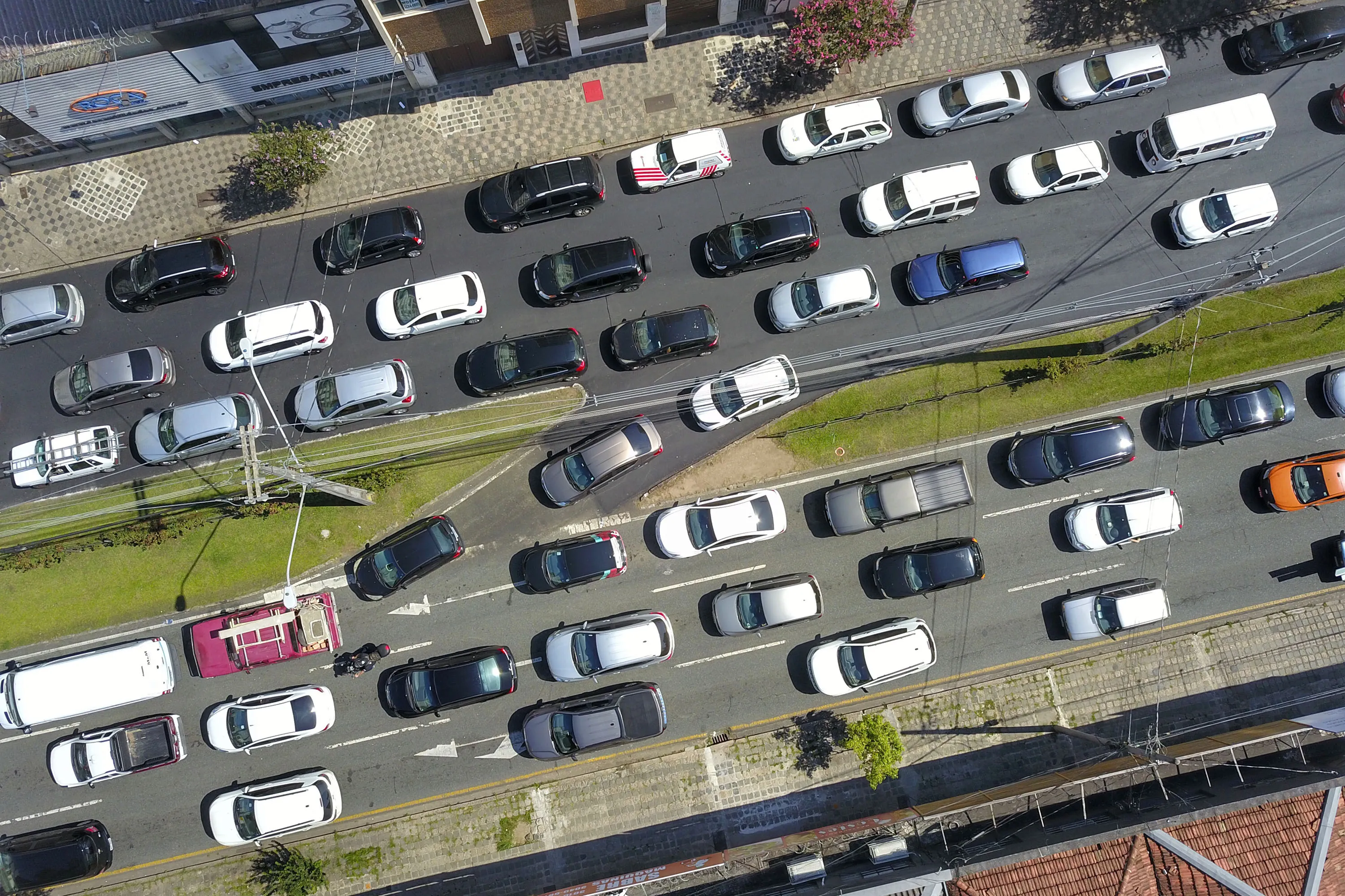 IPVA - Av.Visconde de Guarapuava -  Curitiba, 18/02/2020  -  Foto: José Fernando Ogura/AEN