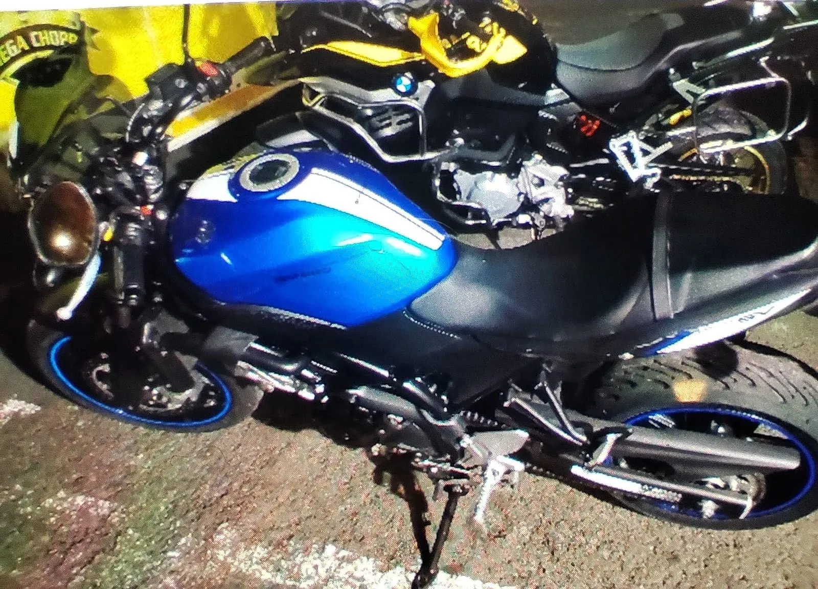 Motos de luxo foram furtadas e recuperadas pela polícia nesta madrugada de sexta