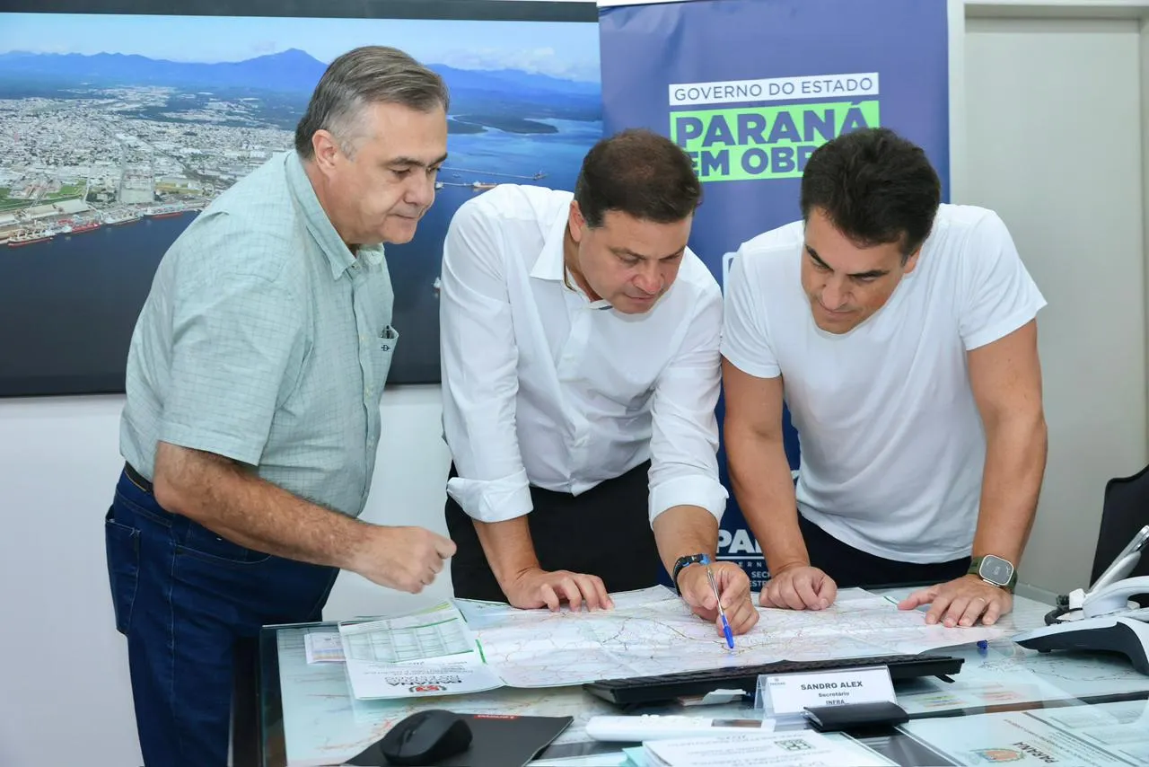 Beto Preto e Sandro Alex durante