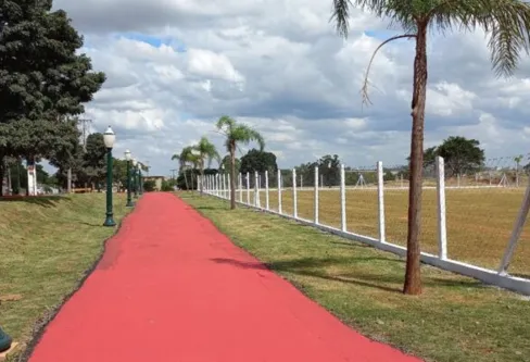 Imagem descritiva da notícia Prefeitura inaugura centro esportivo no Campo do Alvorada