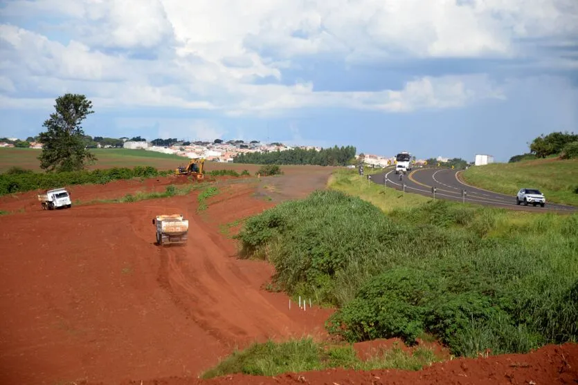 Obra na BR-376 vai resolver pontos conflituosos no trânsito de Jandaia do Sul  FOTO: SÉRGIO RODRIGO