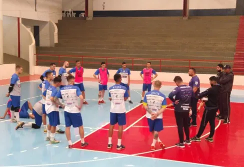 Imagem descritiva da notícia Apucarana Futsal joga no Lagoão pela Série Prata