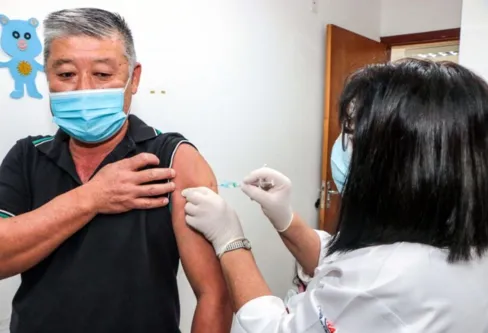 Imagem descritiva da notícia Apucarana vacina contra gripe no final de semana