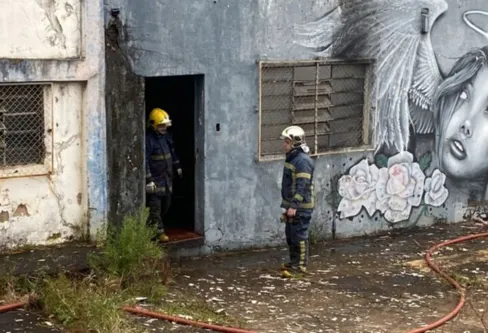 Imagem descritiva da notícia Incêndio atinge antiga sede da Guarda Mirim