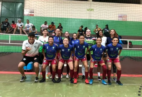 Imagem descritiva da notícia Futsal feminino disputa título regional nesta sexta