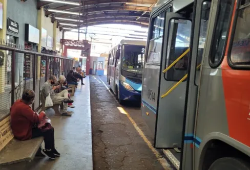 Imagem descritiva da notícia Transporte coletivo de Apucarana pode receber R$ 2,5 mi com aprovação de PEC