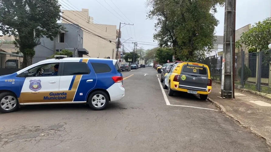 Forte esquema de segurança foi montado nas imediações do fórum para a realização do juri dos oito réus que seriam ligados a organização criminosa