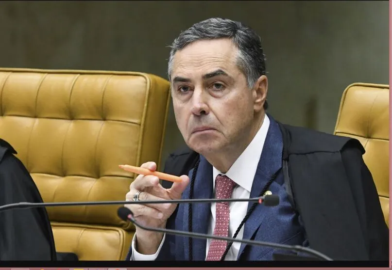 Imagem descritiva da notícia Bolsonaristas pedem impeachment
de Barroso e CPI contra STF e TSE