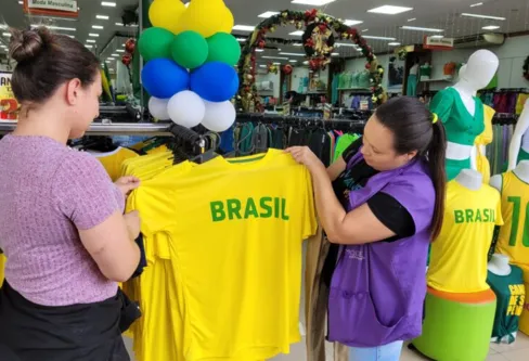 Imagem descritiva da notícia Estreia do Brasil gera ‘corrida’ às lojas