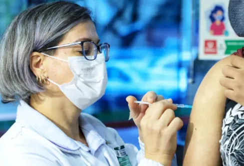 Imagem descritiva da notícia Arapongas registra aumento 
de casos de covid-19