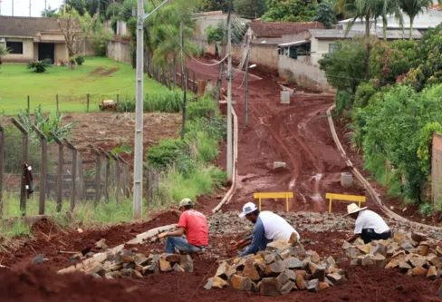 Imagem descritiva da notícia Ivaiporã anuncia pacote de obras de R$ 15 mi para Vila Nova Porã