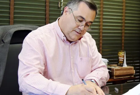 Imagem descritiva da notícia Saúde antecipa R$ 209,3 milhões aos prestadores de serviços no PR