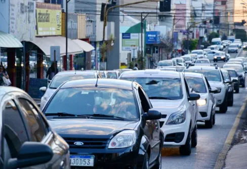 Imagem descritiva da notícia Região tem mais de 175 mil donos 
de veículos que terão de pagar IPVA