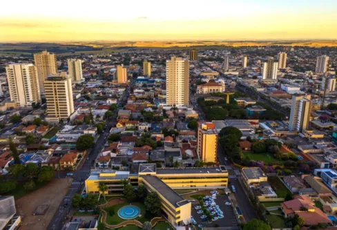 Imagem descritiva da notícia TCE recomenda que prefeituras atualizem
valores de imóveis