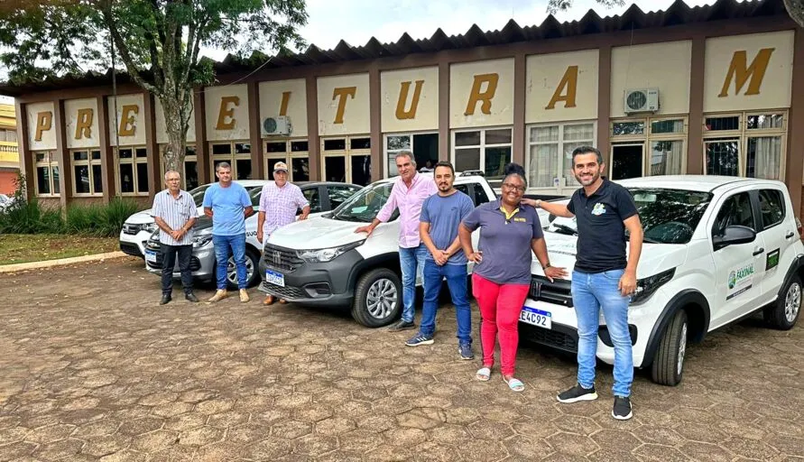 Prefeito Gallo, vereadores e secretários municipais