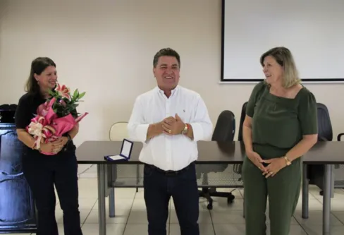 Imagem descritiva da notícia Arapongas tem nova secretária de Assistência Social