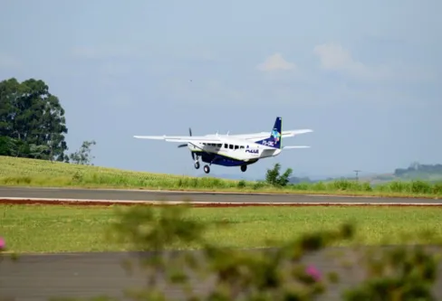 Imagem descritiva da notícia Azul não tem previsão de retomada de voos para Curitiba