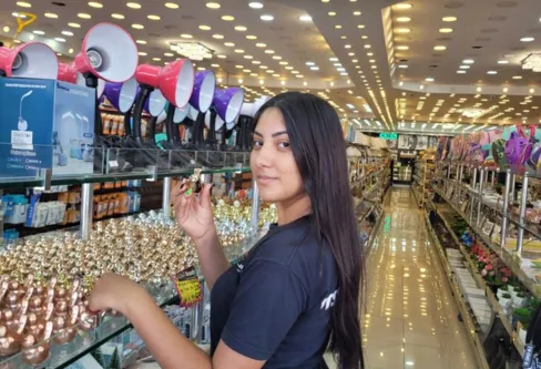 Imagem descritiva da notícia Jovens lideram contratações 
em Apucarana e Arapongas