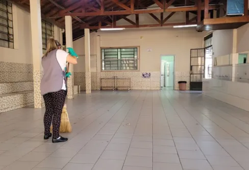 Imagem descritiva da notícia Mais de 37,8 mil alunos da rede estadual voltam as aulas nesta segunda na região
