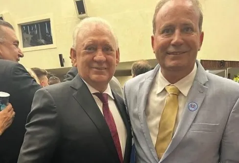 Imagem descritiva da notícia Carlos Gil, único prefeito 
do Vale que apoiou Traiano