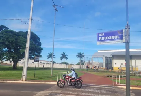 Imagem descritiva da notícia Prefeitura de Arapongas inicia duplicação da Rua Rouxinol