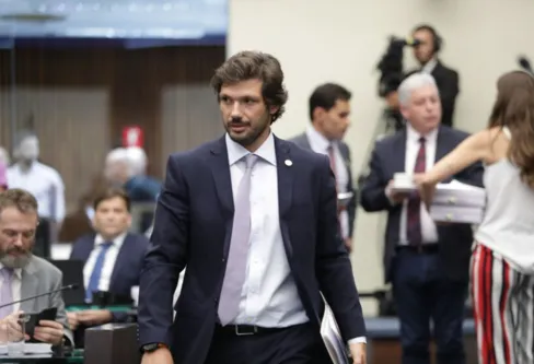 Imagem descritiva da notícia Tiago Amaral será novo líder do PSD
