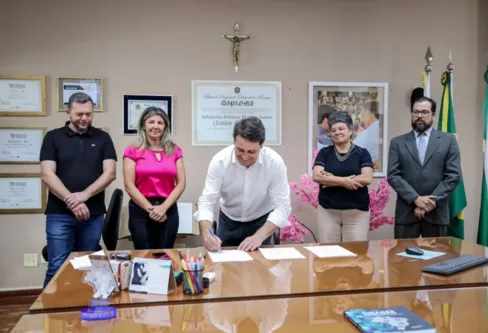 Imagem descritiva da notícia Vereadora Jossuela assume a 
Secretaria de Assistência Social
