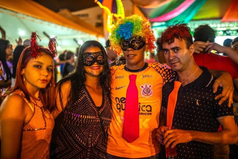 Imagem descritiva da notícia Carnaval “Nas Asas do Samba” começa hoje em Arapongas