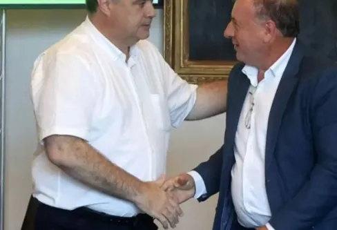 Imagem descritiva da notícia Após cirurgia, Beto Preto retoma agenda