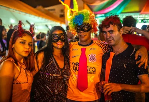 Imagem descritiva da notícia Carnaval “Nas Asas do Samba” começa hoje em Arapongas