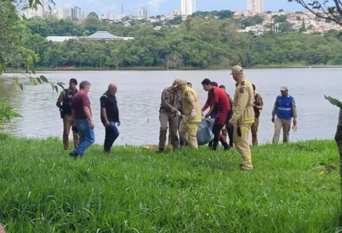 Imagem descritiva da notícia Bombeiros retiram dois corpos de represas da cidade