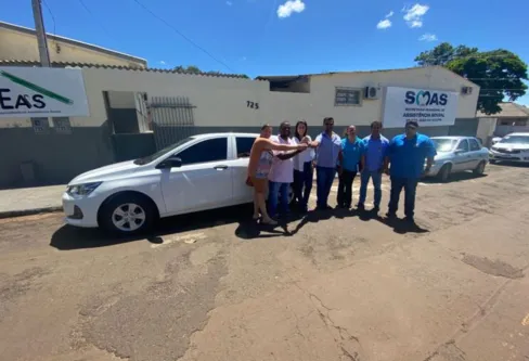 Imagem descritiva da notícia São João do Ivaí entrega carros para assistência social e Conselho Tutelar