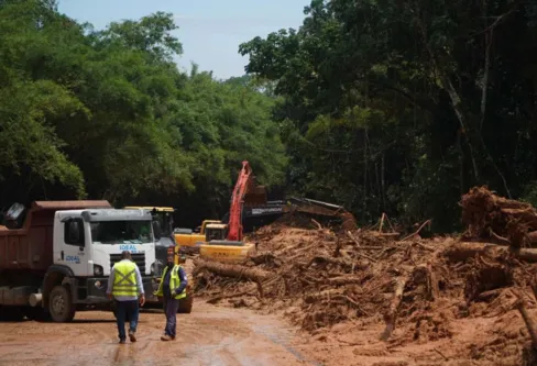 Imagem descritiva da notícia Defesa Civil do Paraná manda equipe para o litoral paulista