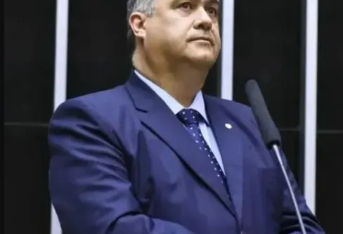 Imagem descritiva da notícia Deputado Beto Preto assume Comissão de Saúde da Câmara