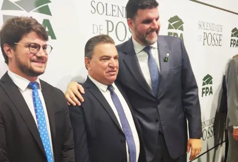 Imagem descritiva da notícia Lupion assume presidência da frente da agropecuária