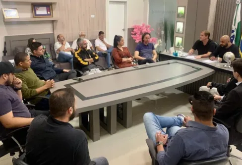 Imagem descritiva da notícia Câmara discute a oficialização de 
rua gastronômica em Apucarana