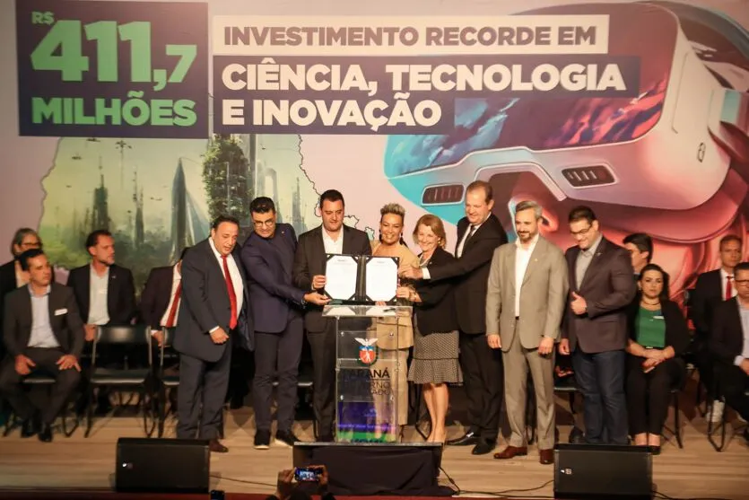 Governador Carlos Massa Ratinho Junior assina decretos que regulamentam a Lei e o Fundo de Inovação do Paraná
Foto Gilson Abreu/Aen
