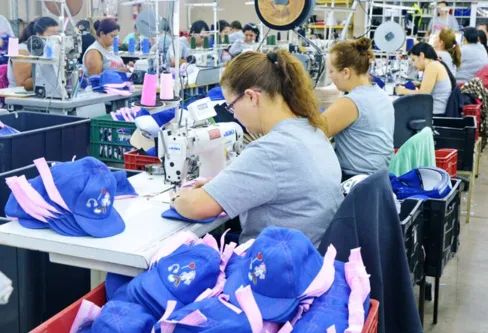 Imagem descritiva da notícia Apucarana cria mais de 400 vagas de emprego em fevereiro