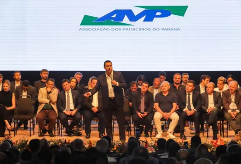 Imagem descritiva da notícia Governador destaca atuação conjunta com os municípios