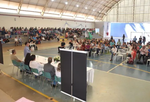 Imagem descritiva da notícia IFPR de Ivaiporã debate rumos da instituição