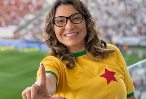 Imagem descritiva da notícia Janja aprovada

Janja aprovada
Janja aprovada
Janja aprovada