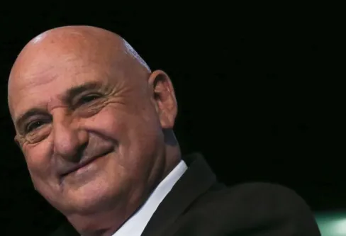 Imagem descritiva da notícia Ministro Gonçalves Dias pede demissão do GSI após desgaste