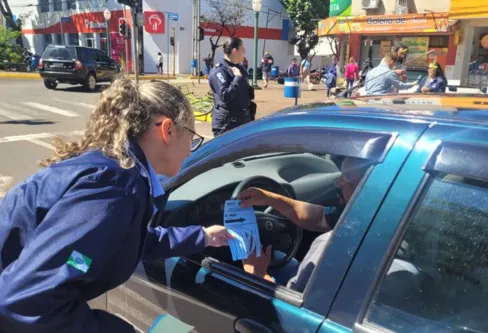 Imagem descritiva da notícia Pelo menos dois mil alunos deixaram a escola na região