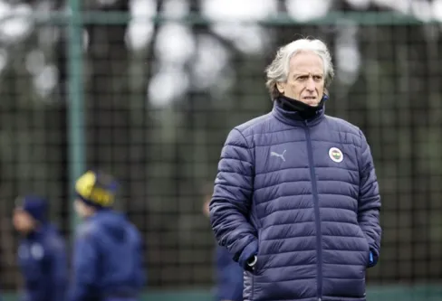Imagem descritiva da notícia ‘Quem não gostaria de treinar o Brasil?’, afirma Jorge Jesus